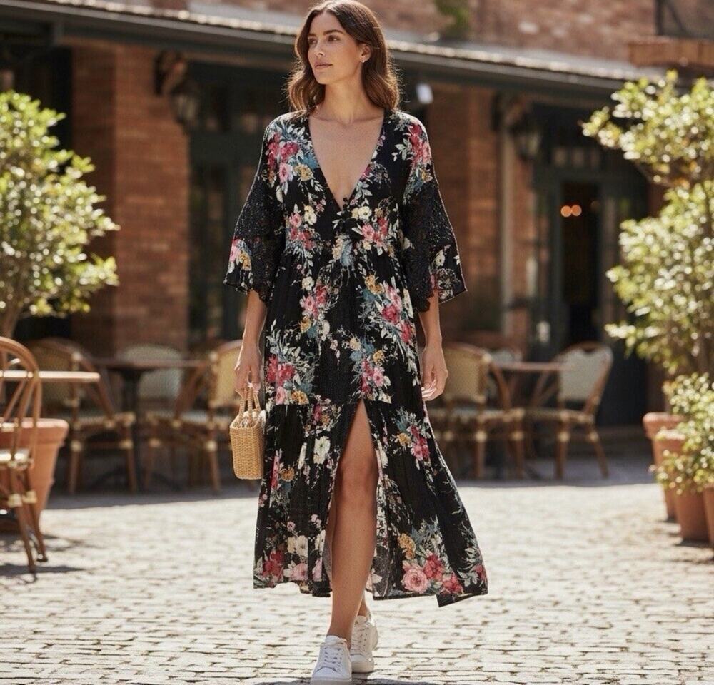 NEW LIFE Love Is For Eternity Floral Crinkle Two Button Topper Swim Cover L